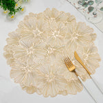 placemat doré fleurs découpées moderne respectueux environnement serviette table décoration noël festive