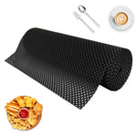 tapis texturé quadrillé noir blanc moderne utilitaire rouleau nappe ciseaux baguettes fourchette tasse