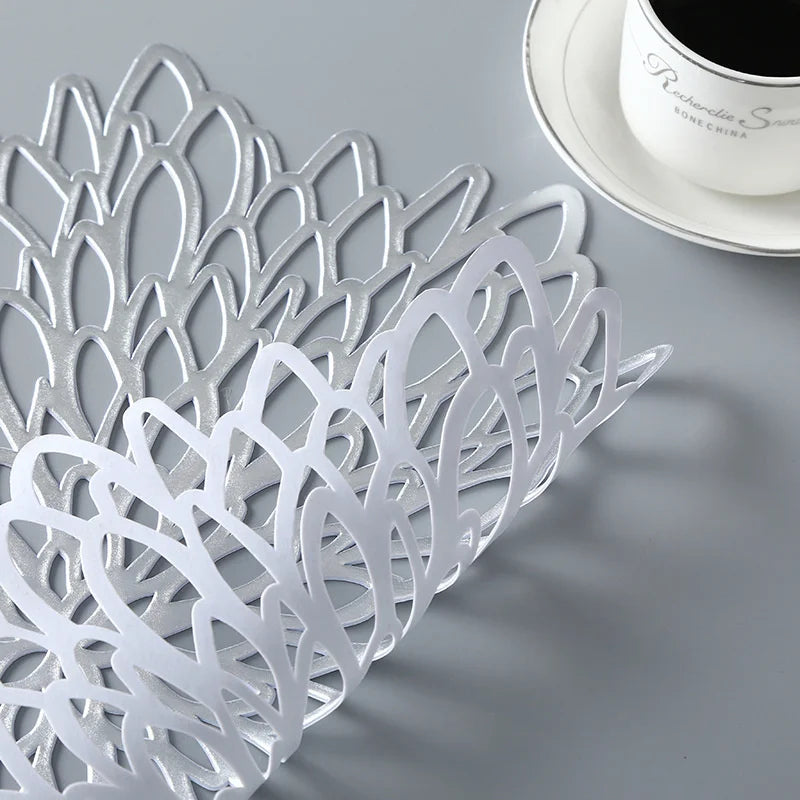 tapis table moderne or argent floral ajouré respectueux environnement silicone élégant set repas fourchette