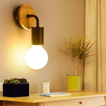 Lampes murales modernes bois clair noir blanc éclairage quotidien chambre entrée étude