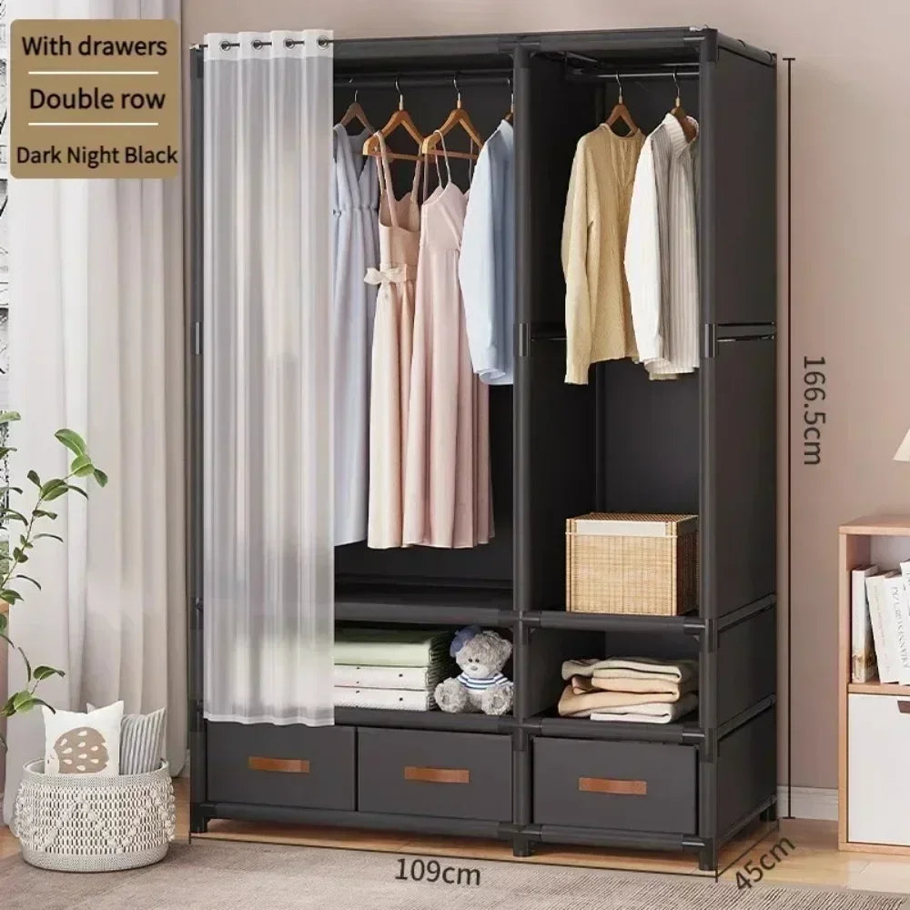 armoire vêtements moderne blanche rangées tiroirs compartiments rideau paires vêtements suspendus panier ours tasse