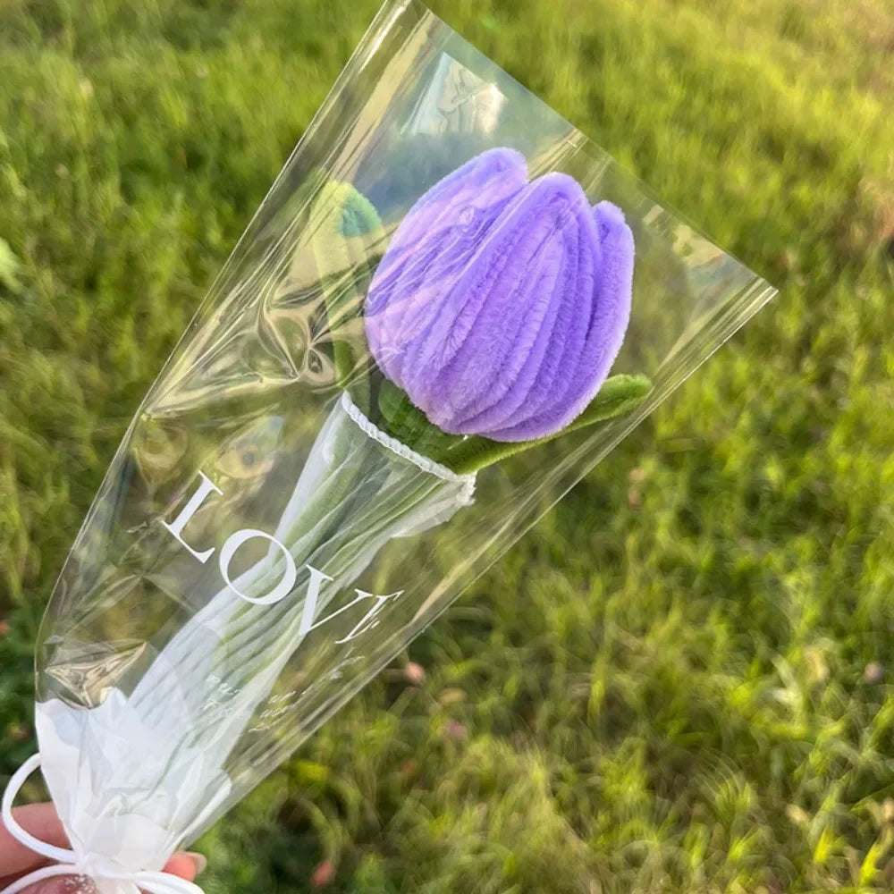 décoration intérieure bouquet tulipes artificielles violet rose bleu moderne élégant transparent anniversaire mariage
