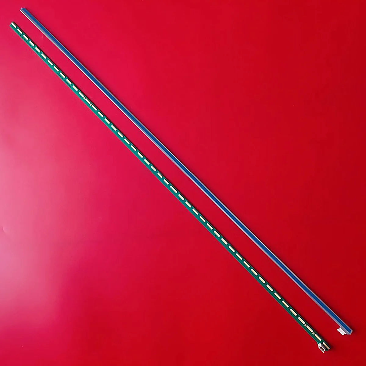 éclairage spécial bande led vert moderne 46 led 536mm 69v connecteur each end