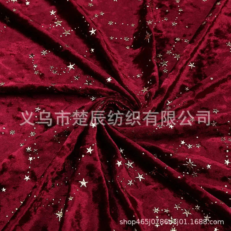 tissu velours étoiles dorées polyester spandex rouge violet bleu noir fond velouté opaquet couture