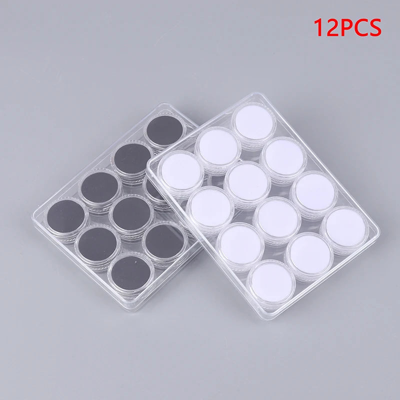 boîtes rangement transparentes pots cosmétiques noir blanc minimalistes couvercle