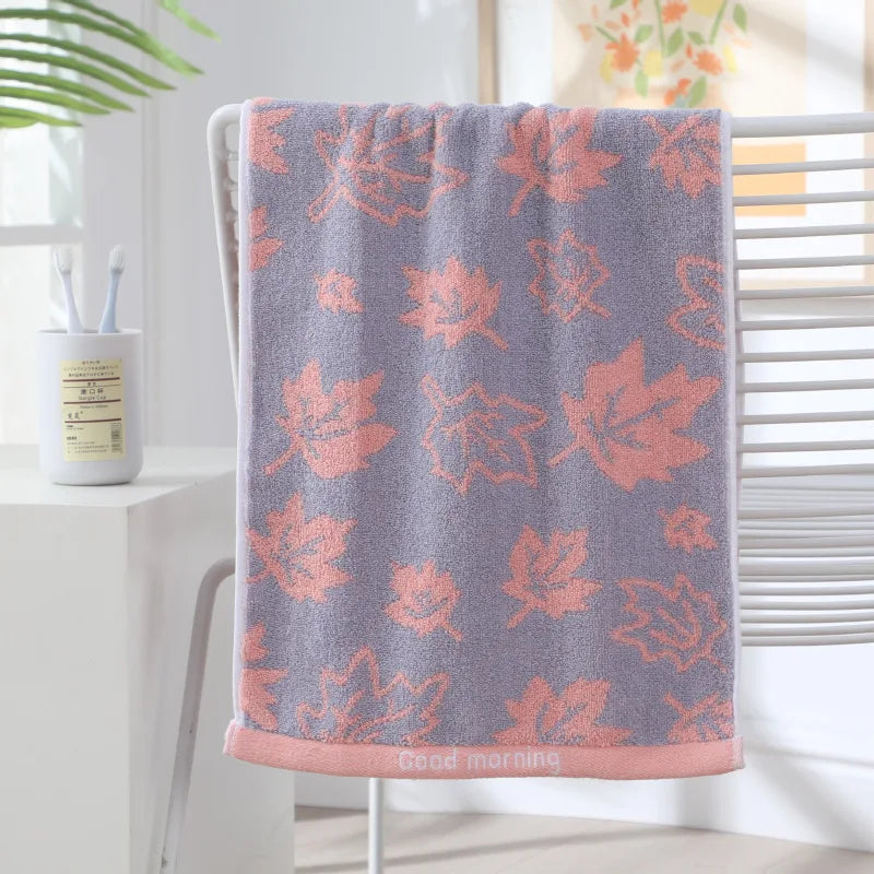 serviettes coton gris rose jaune feuilles stylisées séchage rapide machine moderne clips