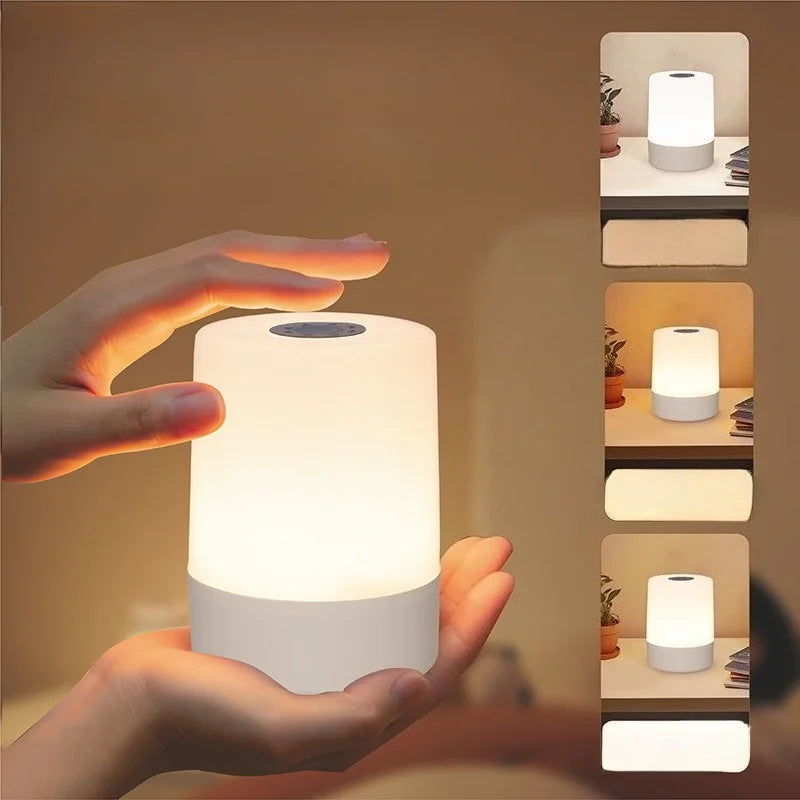 veilleuse tactile led rechargeable table chevet lumière jaune or table rond bois clair