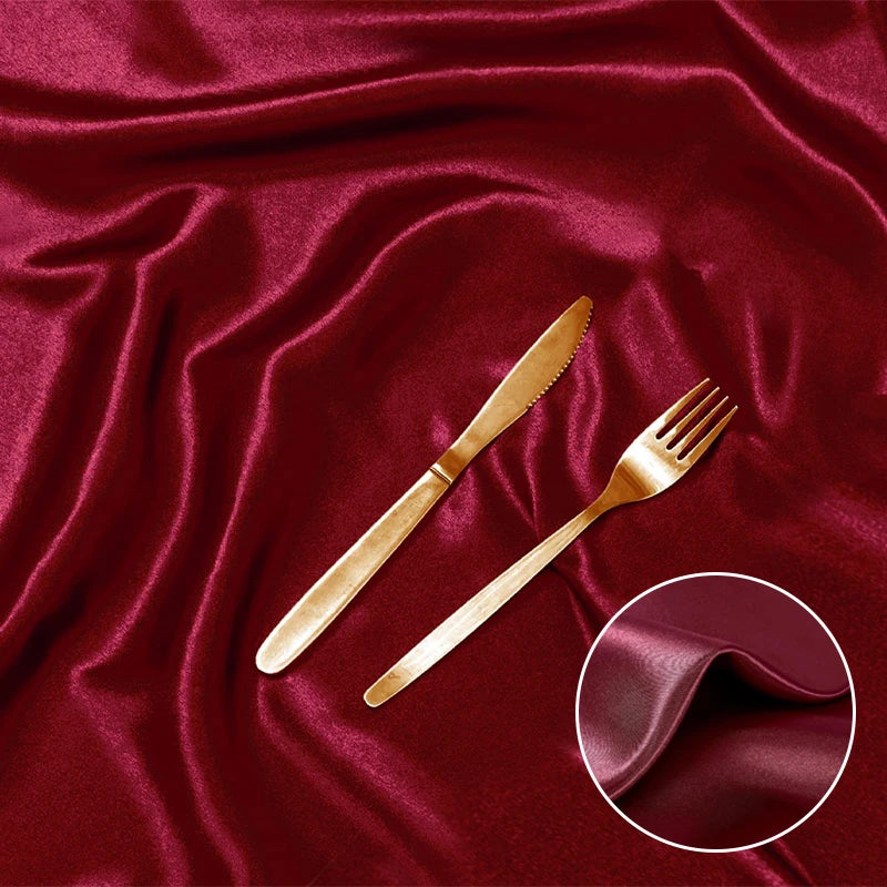 serviettes table rouge bordeaux satinées classiques 48x48cm décoration mariage noël restaurant