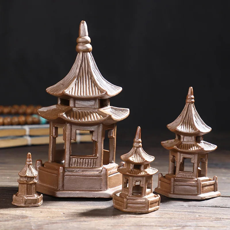 décorations intérieures pagode miniature céramique marron noir feng shui traditionnel oriental architectural details