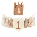 guirlande festivite couronne numerale deco chambre enfant motif pompon boho couleur neutre festive