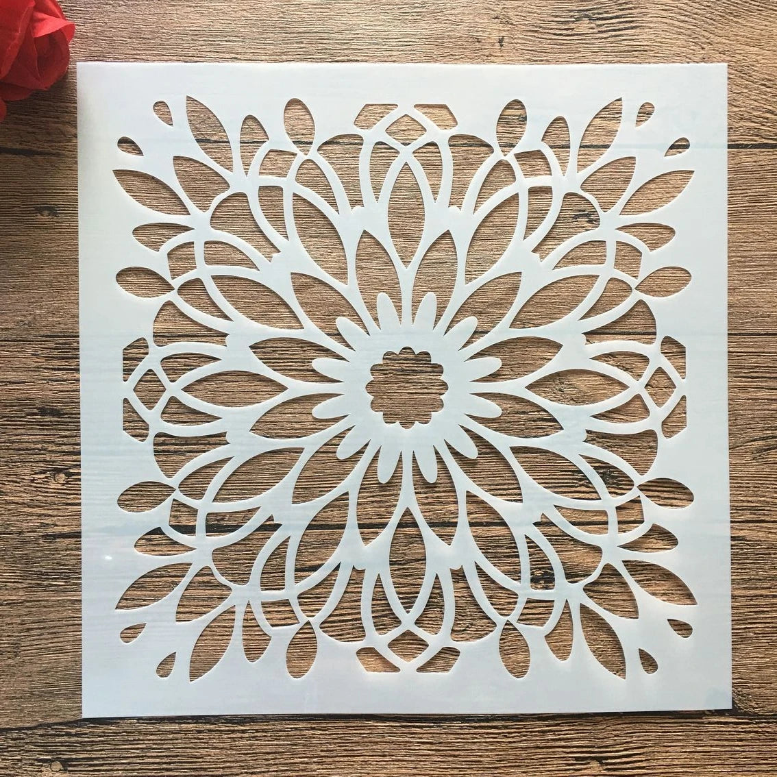 pochoir stencil blanc noir ornamental floral artisanal decoratif 32cm 32cm