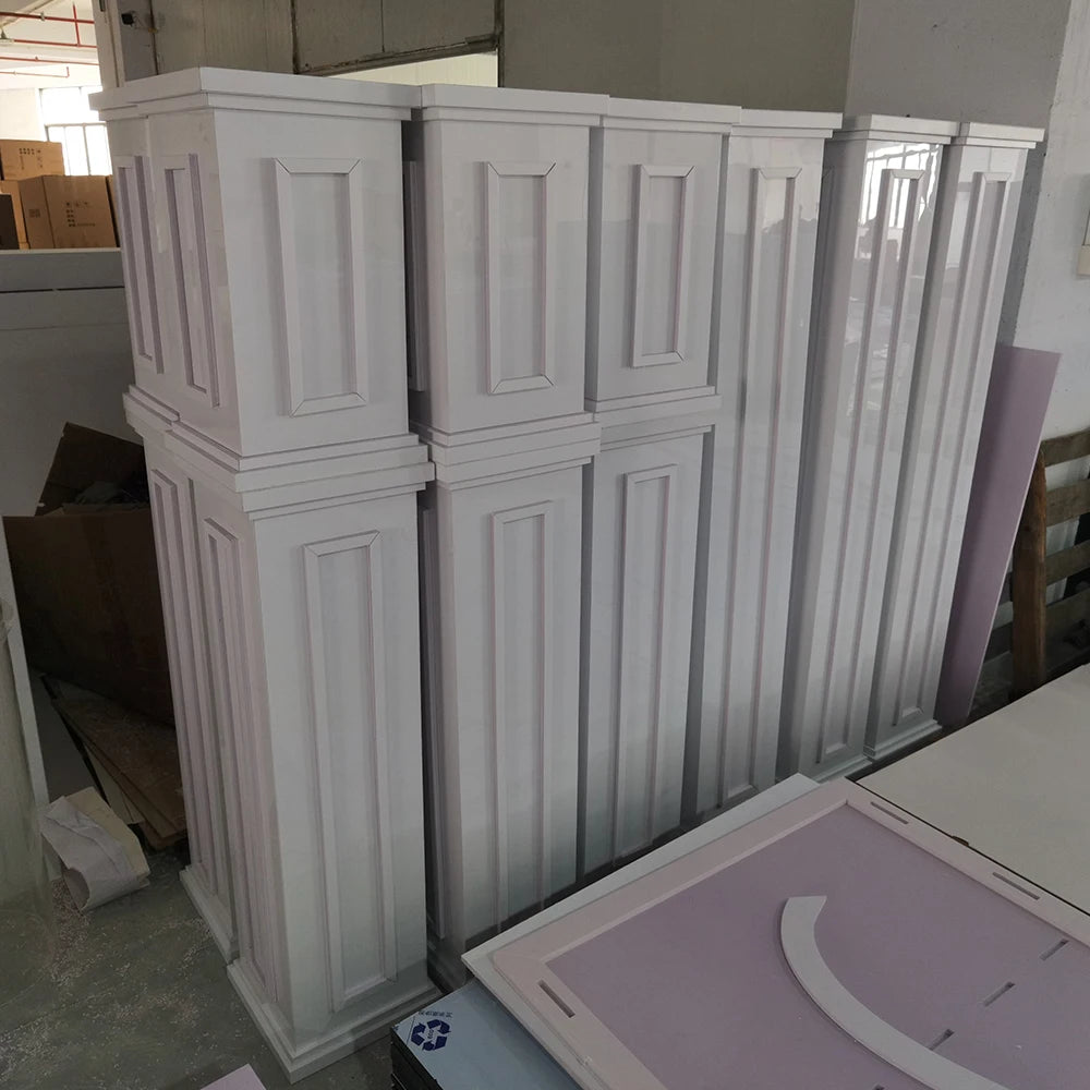stand décoration blanc moderne mariage rangée colonne panneaux vertical horizontal