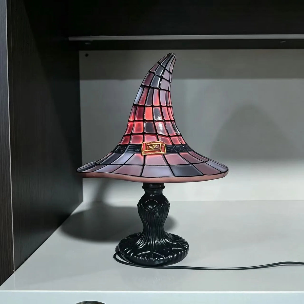 lampe table chapeau sorcière led gothique nuit art déco vintage noir rose violet