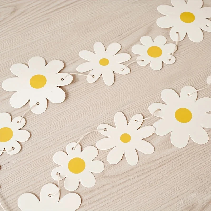 guirlande décorative fleurs marguerite blanc jaune décoration mariage fiançailles champêtre minimaliste fixations suspensions