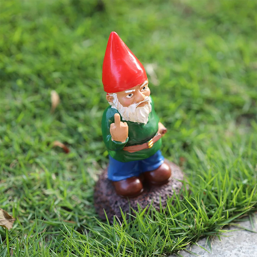 ornement gnome résine rouge vert bleu classique deco jardinextérieur statuenaine textureopacitéCHAUFFEURREMPLACER