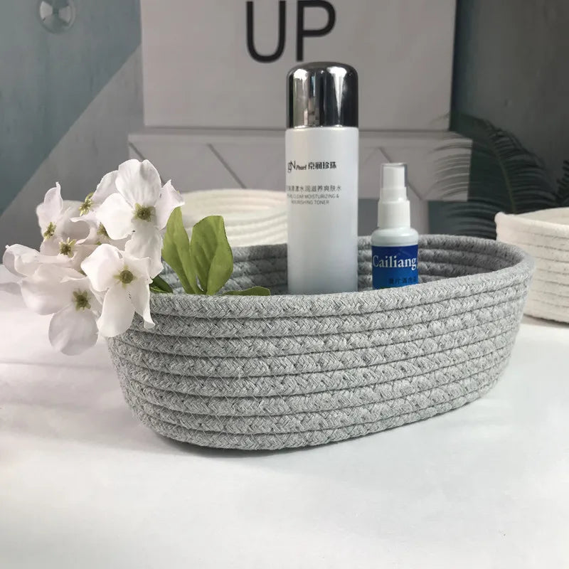 paniers rangement tressés rotin blanc beige gris clair réutilisables respectueux environnement moderne rustique multifonctionnels