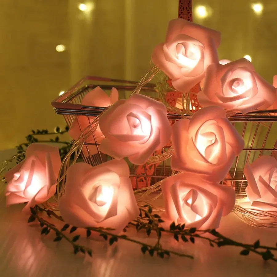 guirlande lumineuse roses artificielles romantique décoration intérieure saint valentin mariage festive