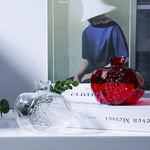 vases transparents rouges texturés vases grenade moderne artisanal fleurs artificielles