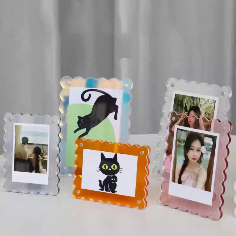 cadre photo acrylique moderne bordure ondulée transparent décoratif vertical horizontal chat noir