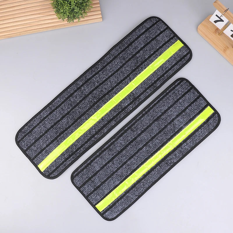tapis d'escalier noir vert fluo rayures horizontales tissu épais velcro moderne anti poussière fixe
