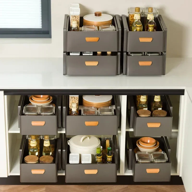 meuble tiroirs cuisine gris blanc poignées bois rangement sous évier