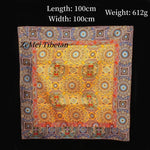 écharpe ethnique motifs floraux couleurs vives texture satinée traditionnelle 100x100cm