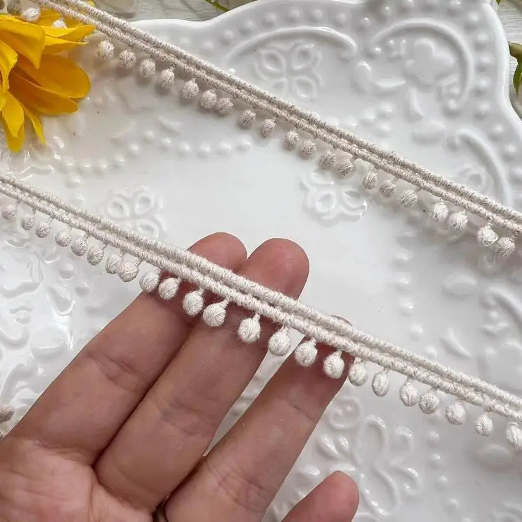 ruban coton blanc pompons bohème decoratif 1cm largeur metres decoration interieur