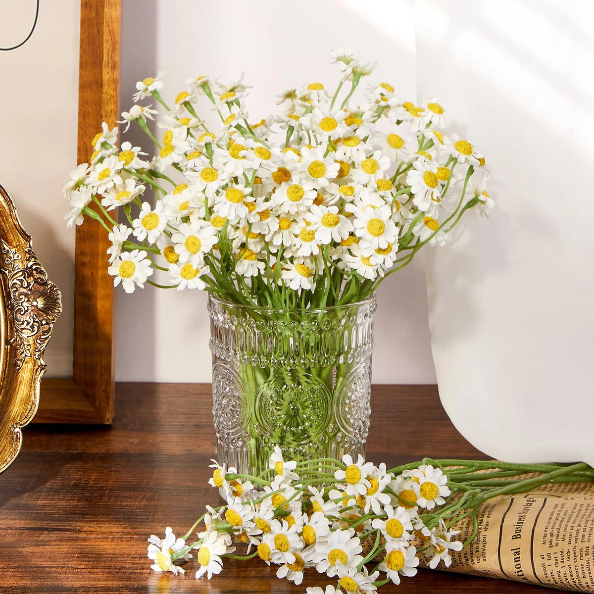 bouquet marguerites artificielles blanc jaune décoration intérieure mariage classique naturel élégant fleurs polyester