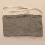 sac rangement lit bébé coton coeurs dorés gris simple double poche fixation ruban