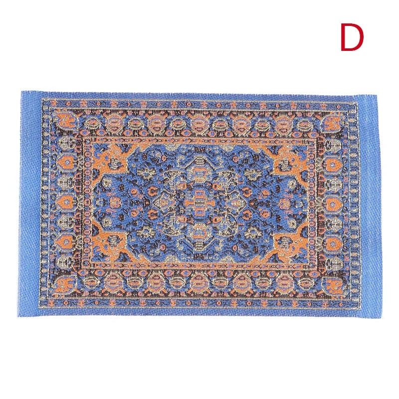 tapis ornements floraux motifs géométriques rouge beige bleu rose vert classique traditionnel miniature