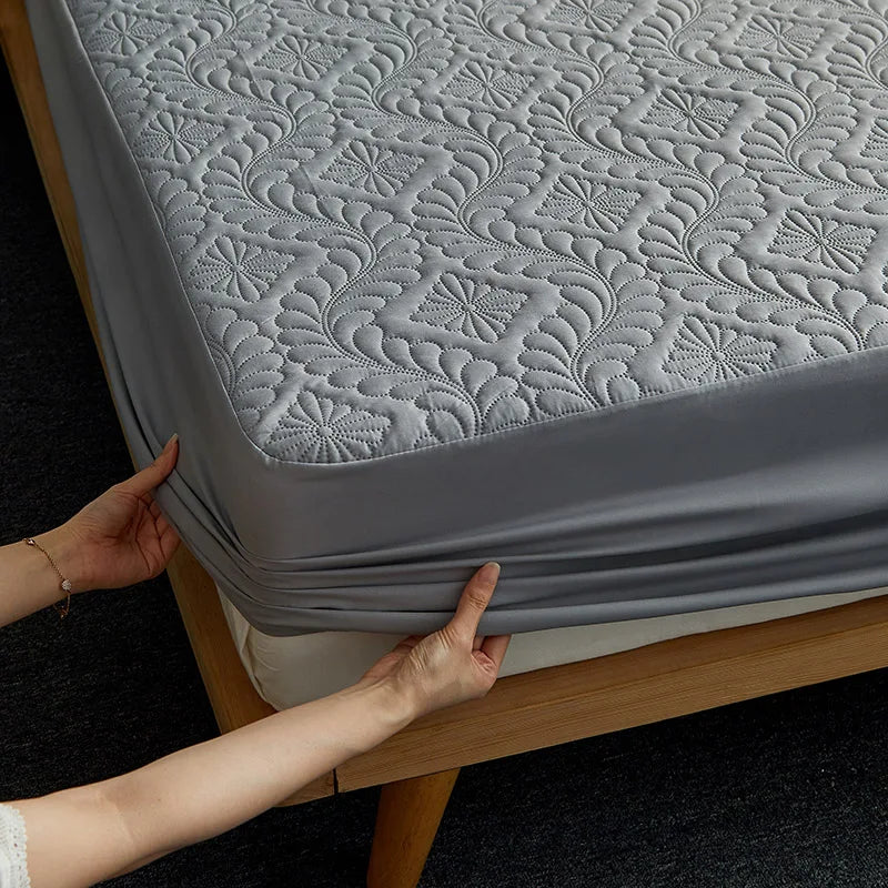 Housse de matelas respirante et douce en polyester