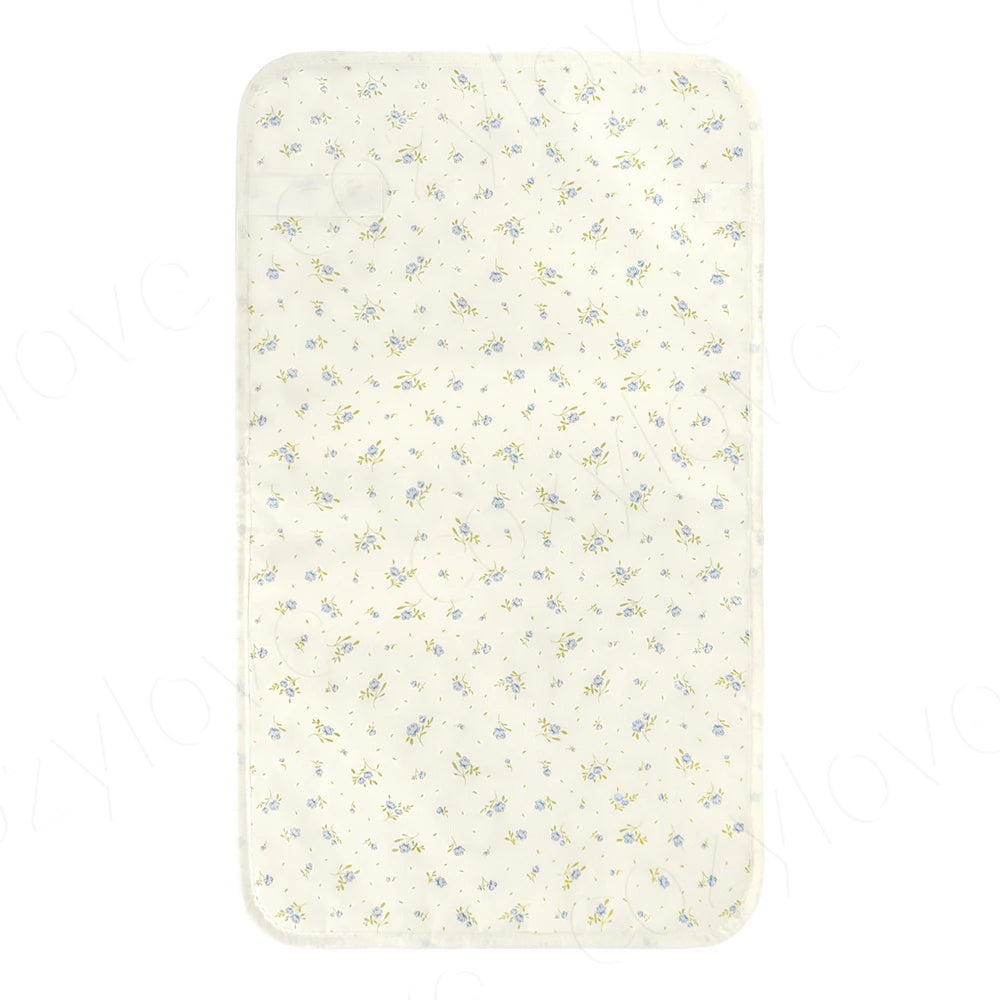 tapis changement bébé bleu marine points blancs moderne pratique imperméable réutilisable portable adhésif fixations