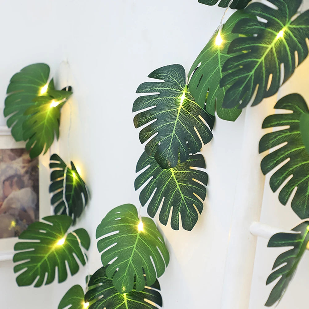guirlande feuilles vertes led festives decoration feuille monstera lumiere jaune deco mur plantes artificielles
