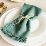 serviettes table carrées franges bleu marine rose clair gris blanc vert pastel moderne rustique