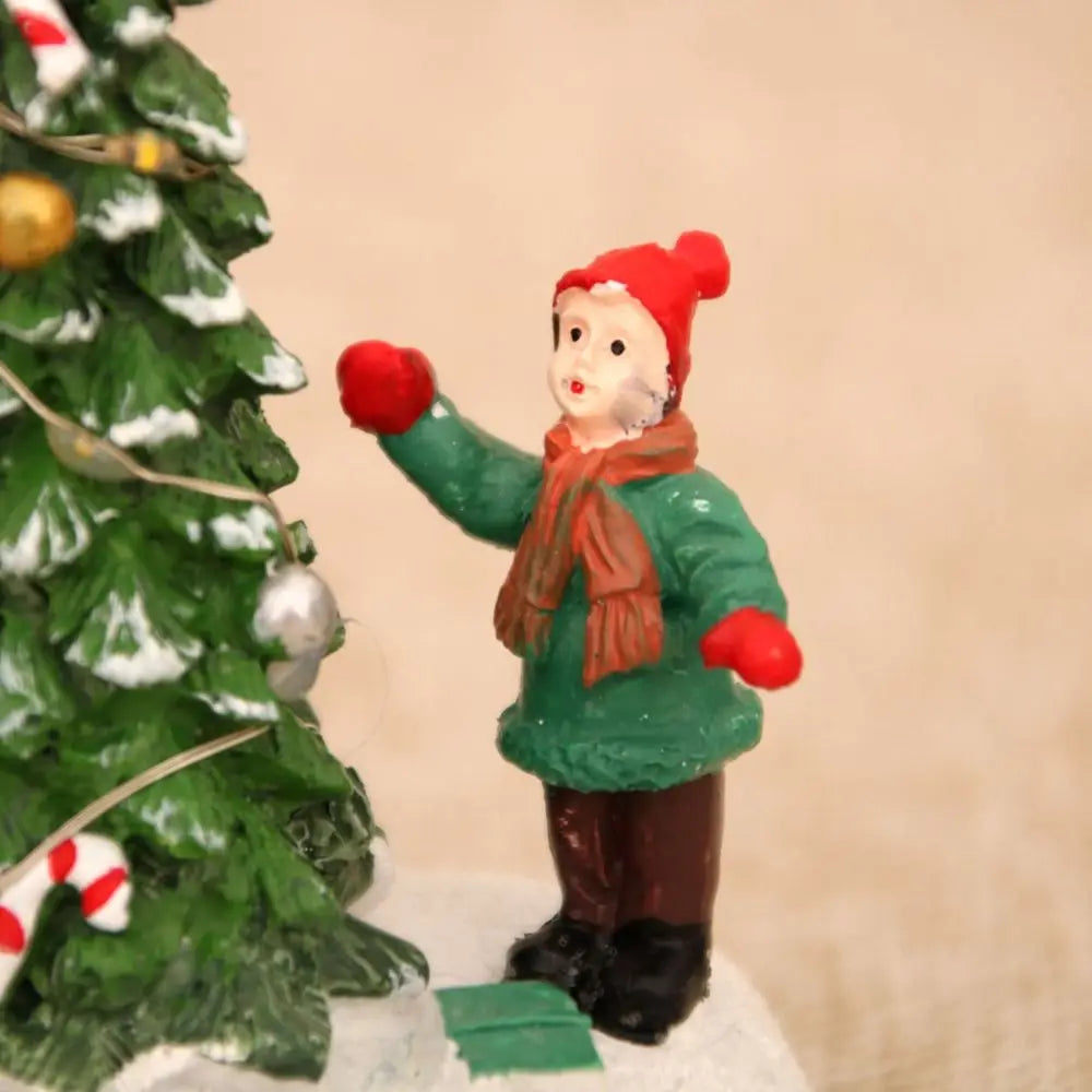figurines noel lumiere pere noel cerf sapin enfants decorations traditionnelles rouge vert blanc doré
