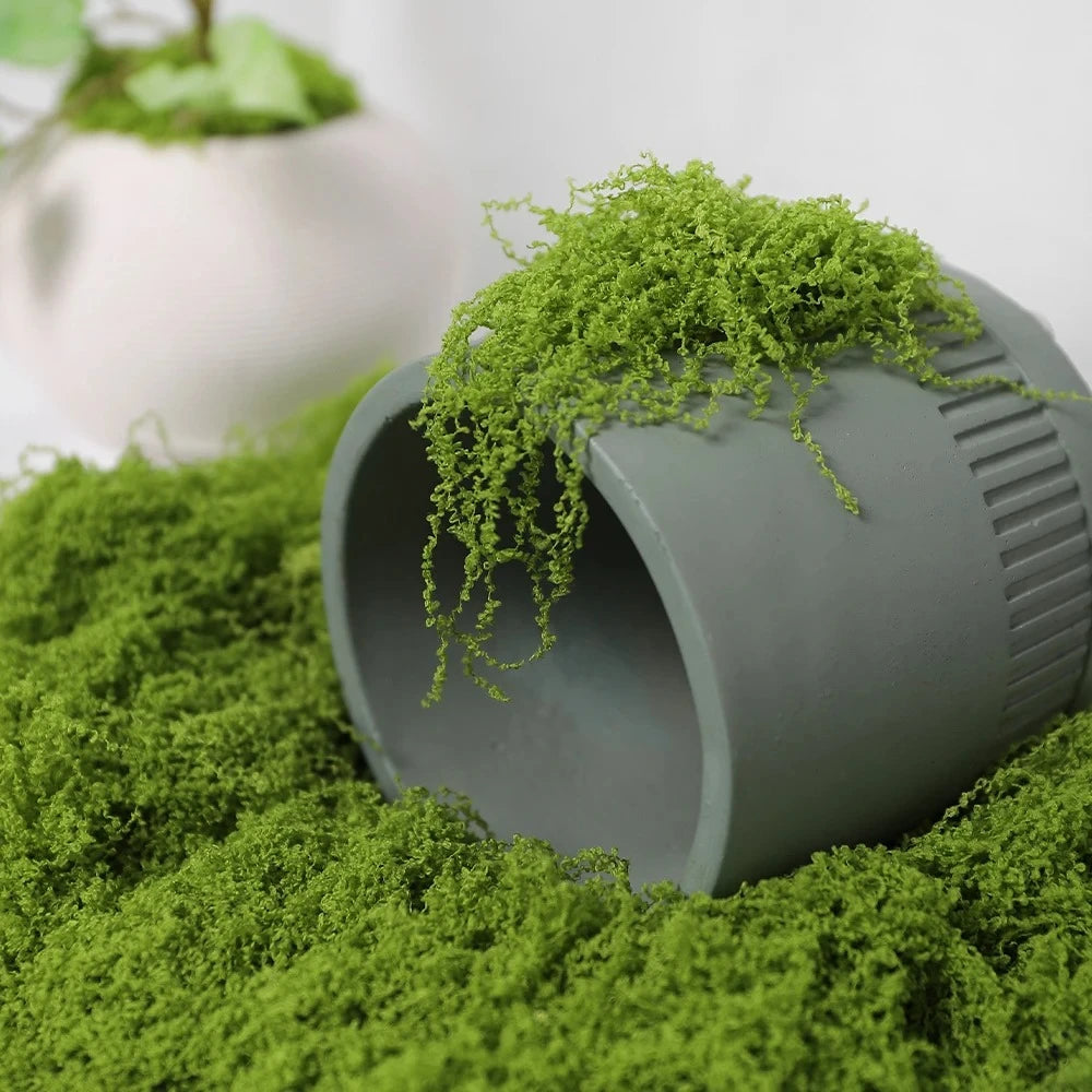 décoration intérieure pot plante artificielle mousse herbe gris blanc moderne minimaliste