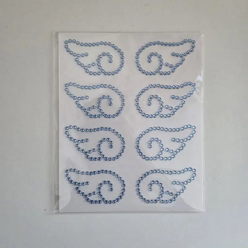 sticker decoratif ailes ange strass blanc rose bleu argent adhésif élégant décoration diy cadeau
