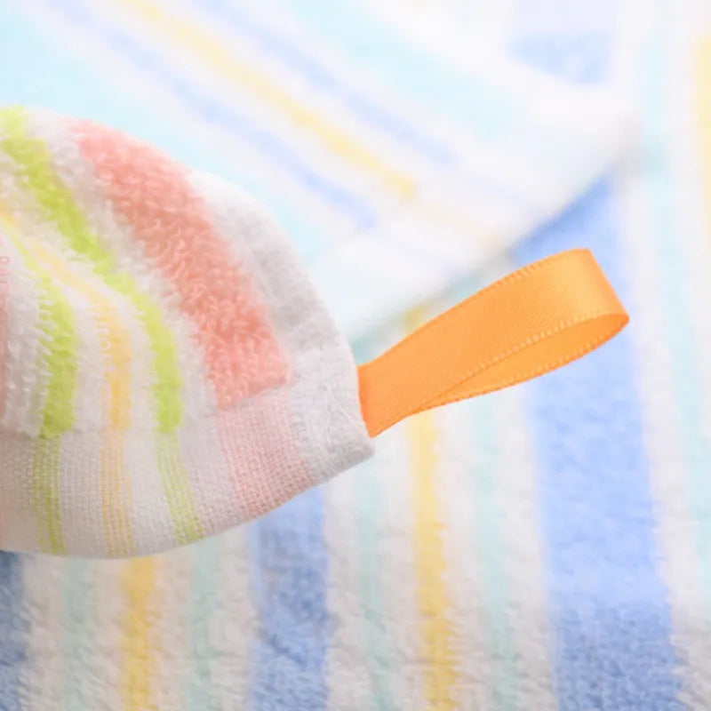serviette coton rayée bleu clair vert rose jaune rapide absorption douce face salle bain