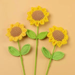 bouquet fleurs artificielles tricotées jaune vert maison décoration intérieure saint valentin anniversaire mariage