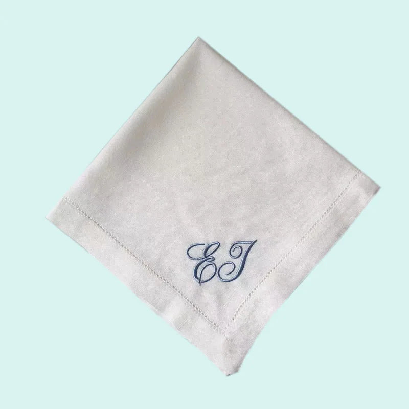 serviette table coton blanc broderie monogrammée personnalisée mariage banquet décoration classique