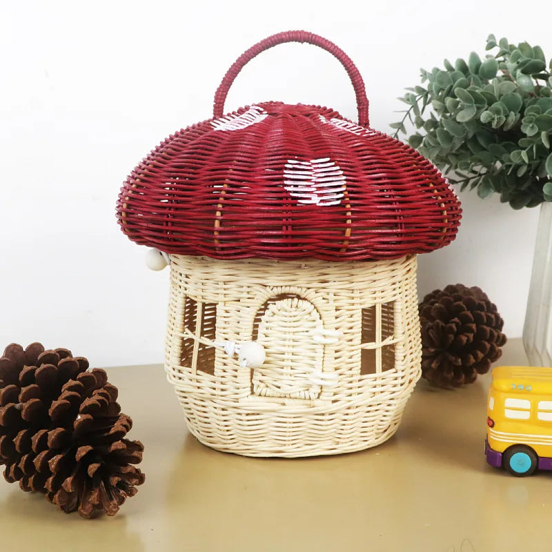 panier tissé motif champignon blanc brun rouge rustique décoration poignée tressée respectueux environnement bambou