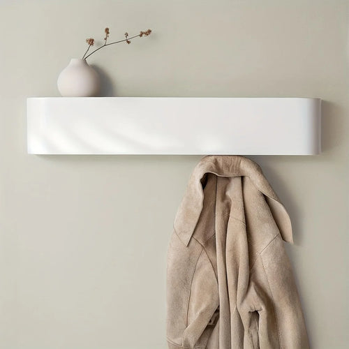 porte manteau mural moderne étagère crochets bois foncé blanc minimaliste fixations murales éléments décoration