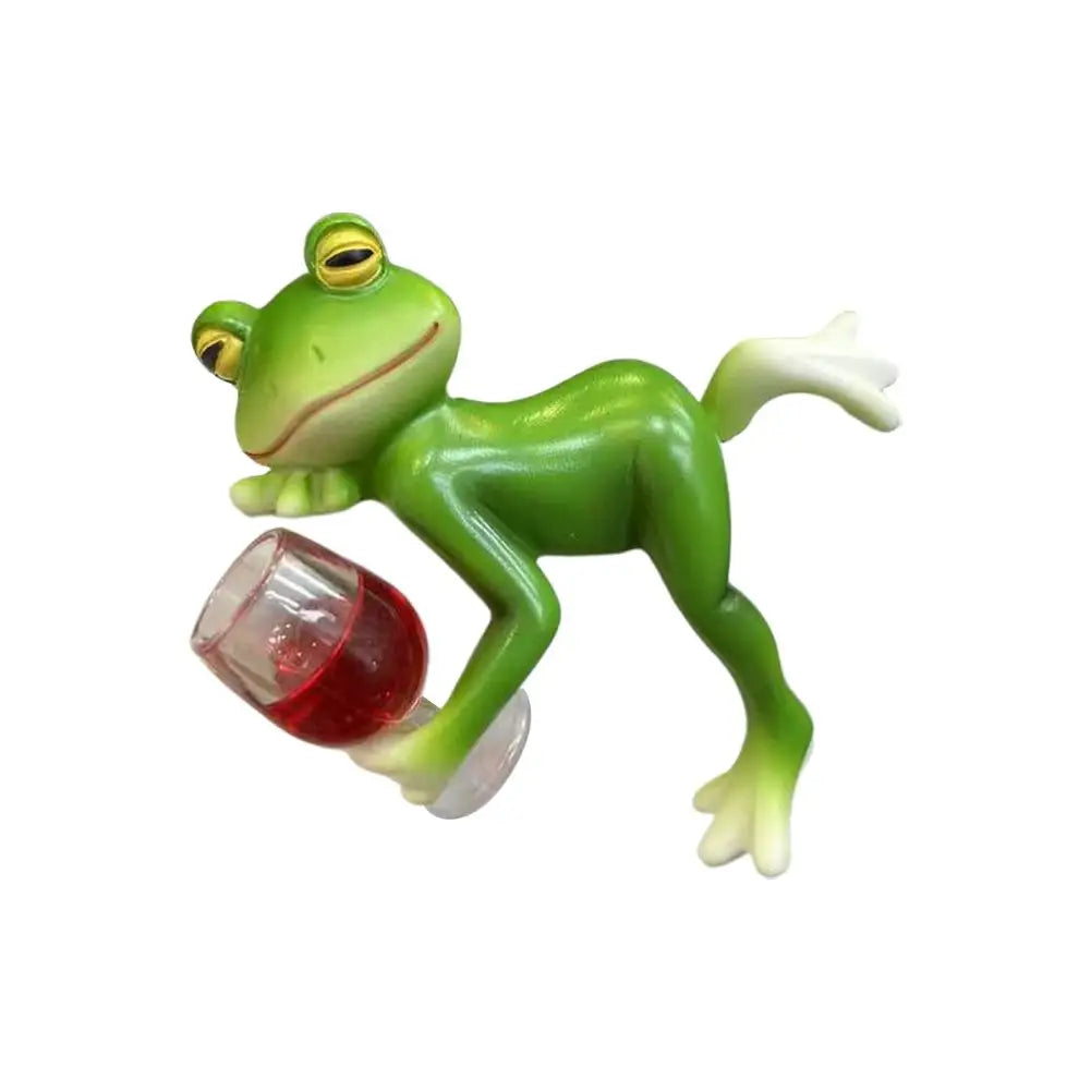 statuette grenouille verte humoristique transparente jardin balcon vertes blanches marron posant bouteille verre decorationextérieur
