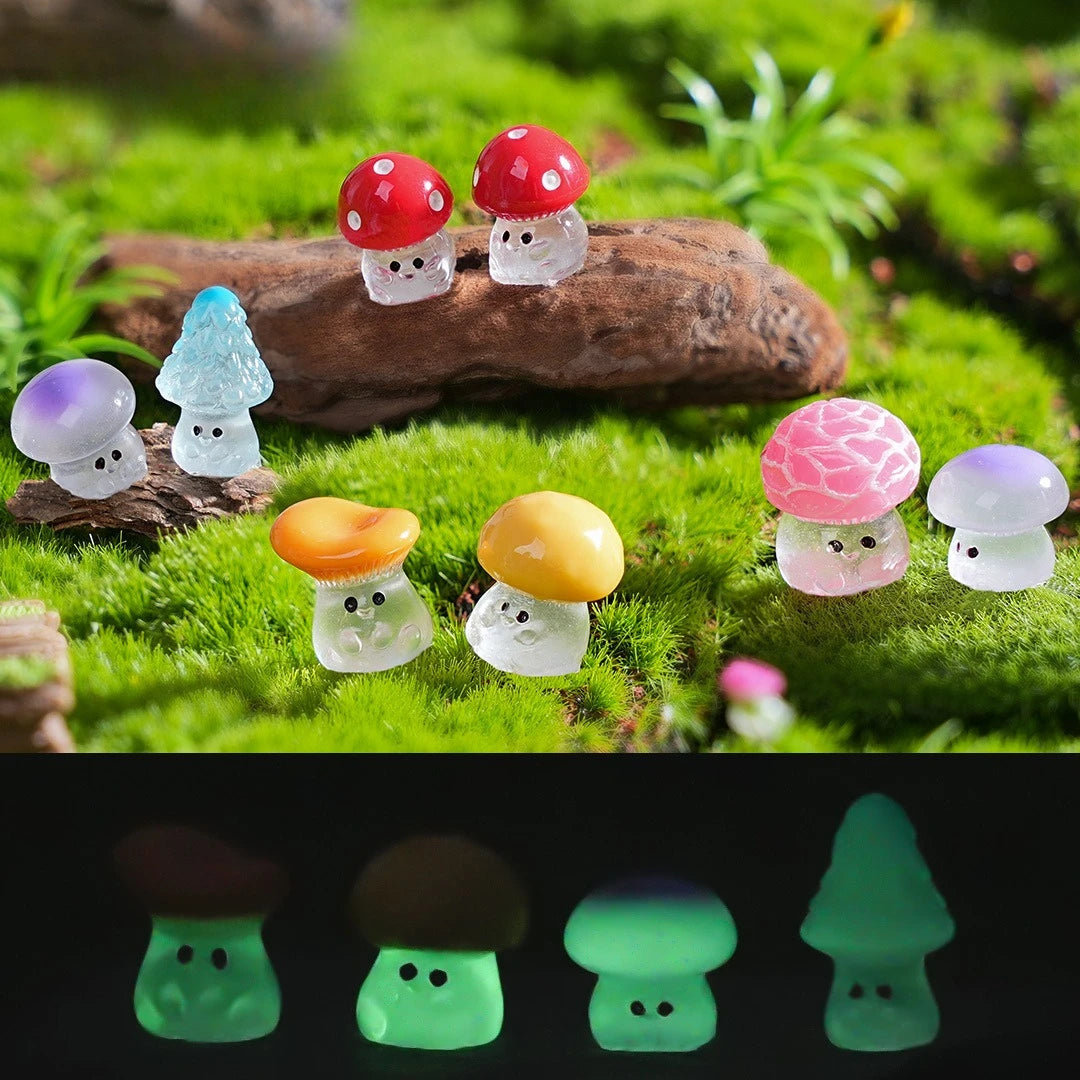 décoration intérieure miniature champignons résine colorée souriantes variées pastel féeriques translucentes