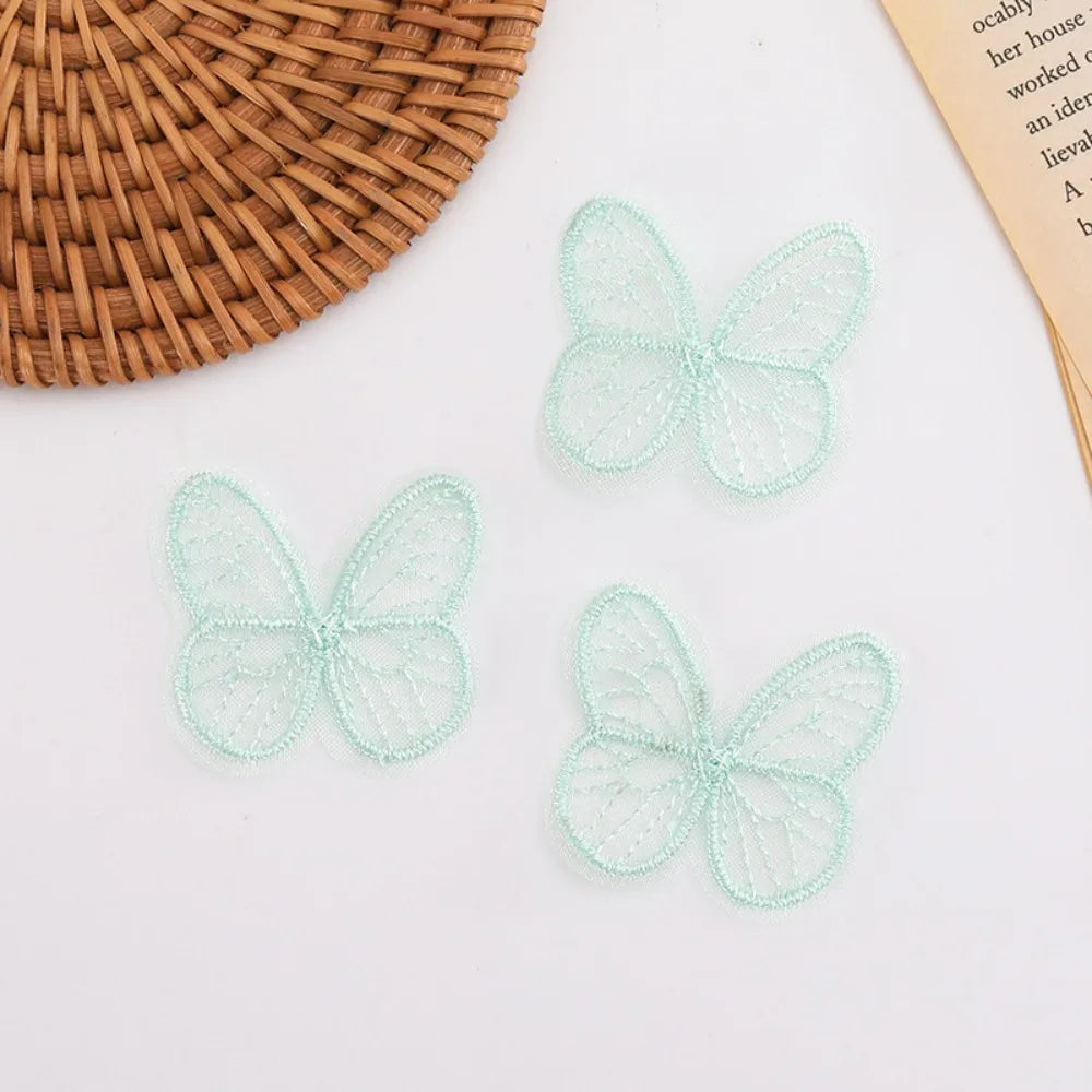 appliques papillon dentelle brodée transparentes couleurs variées polyester 4.5cm 4.0cm DIY trims patches oniriques