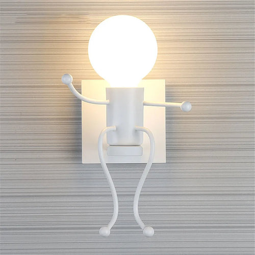 applique murale enfant personnage stylisé fer noir blanc lampe chambre décoration moderne