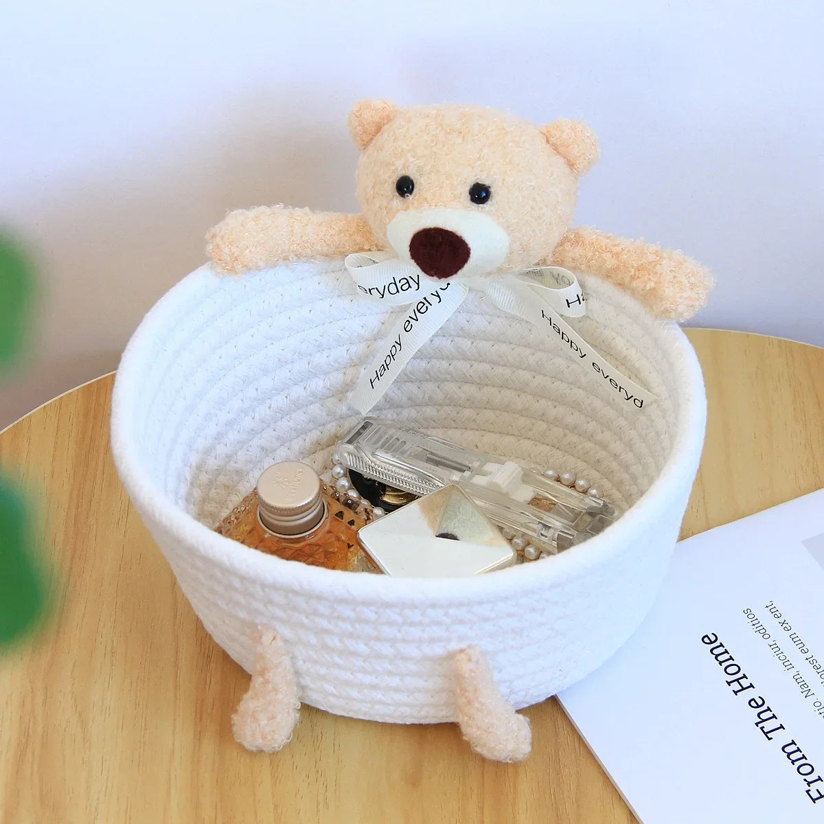 panier tissé réutilisable rangement enfant oiseaux peluche bijoux couleurs douces moderne