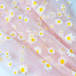 tulle imprimé fleur blanche rose clair rouge vert transparent délicat romantique matériaux bricolage
