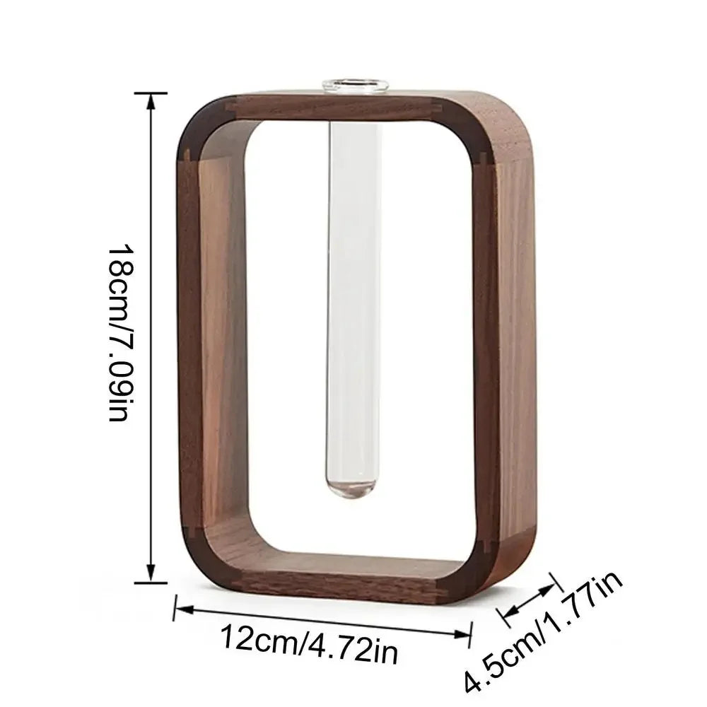 vase table transparent bois moderne plante verte tasse théière minimaliste