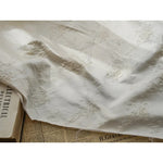 tissu blanc cassé fleurs relief polyester semi transparent classique vintage bricolage 160cm